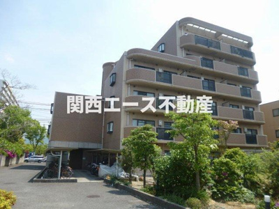 【外観】 | シャルマン・シェソワ