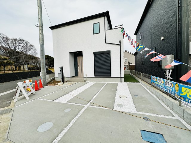伊勢原市神戸新築戸建て　11号棟の外観
