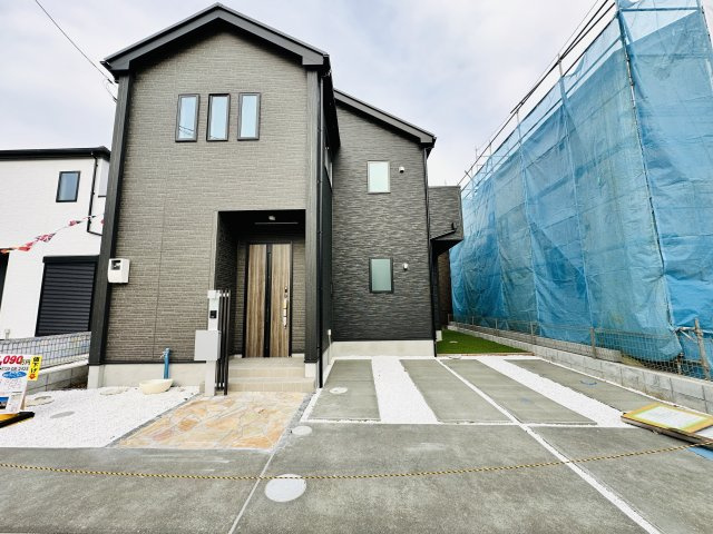 伊勢原市神戸新築戸建て　11号棟の外観