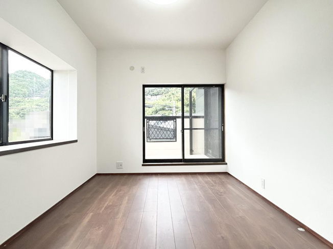 【洋室】 | 高知市神田