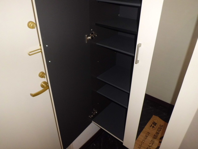 アルユータ六甲道の収納