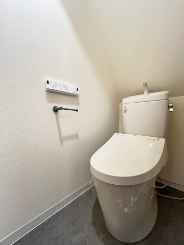 神戸1人親家庭支援住宅のトイレ