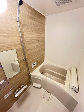 神戸1人親家庭支援住宅の浴室