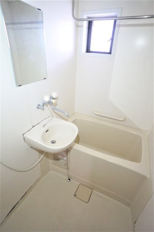 グリーンヒルの浴室