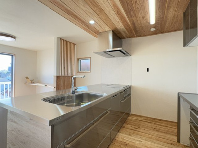 【キッチン】 | 甲陽園目神山町中古戸建 | キッチンです