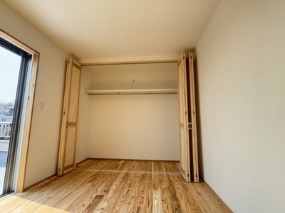 【収納】 | 甲陽園目神山町中古戸建 | 大きなスペースがあり、収納には困りません