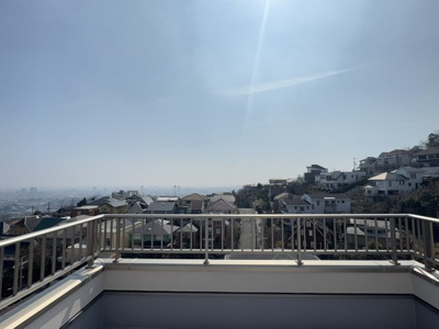 【バルコニー】 | 甲陽園目神山町中古戸建 | バルコニー付きです