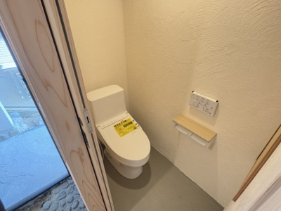 【トイレ】 | 甲陽園目神山町中古戸建 | コンパクトで使いやすいトイレです