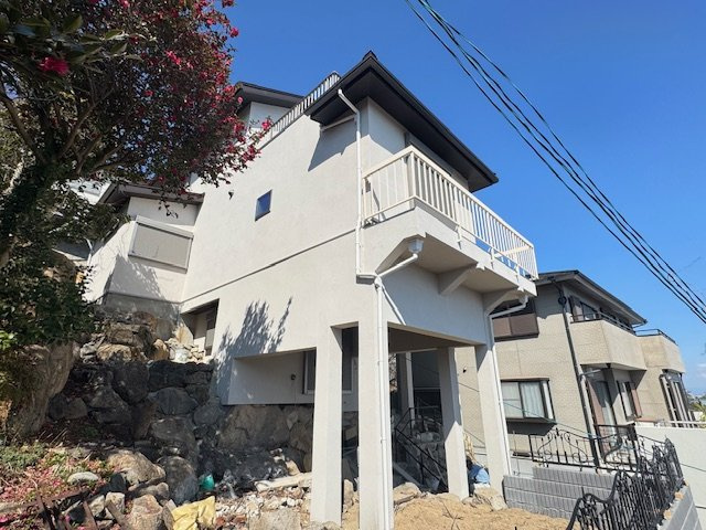 【外観】 | 甲陽園目神山町中古戸建 | 落ち着いた雰囲気の外観です