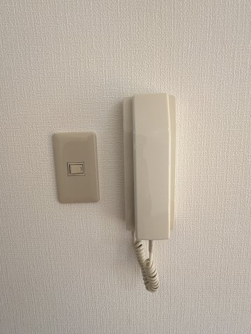 新美ハイツの設備|エアコン1基