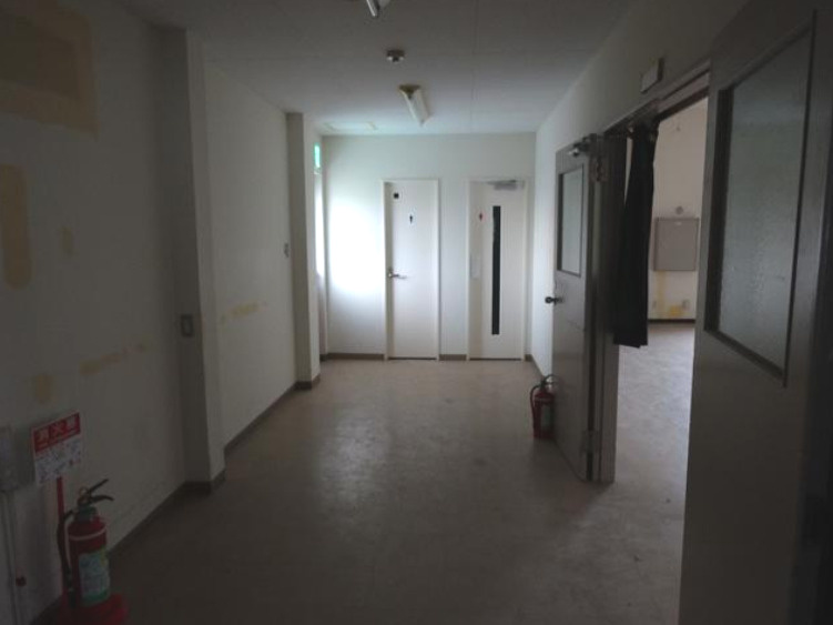 狭山市鵜ノ木の倉庫のトイレ