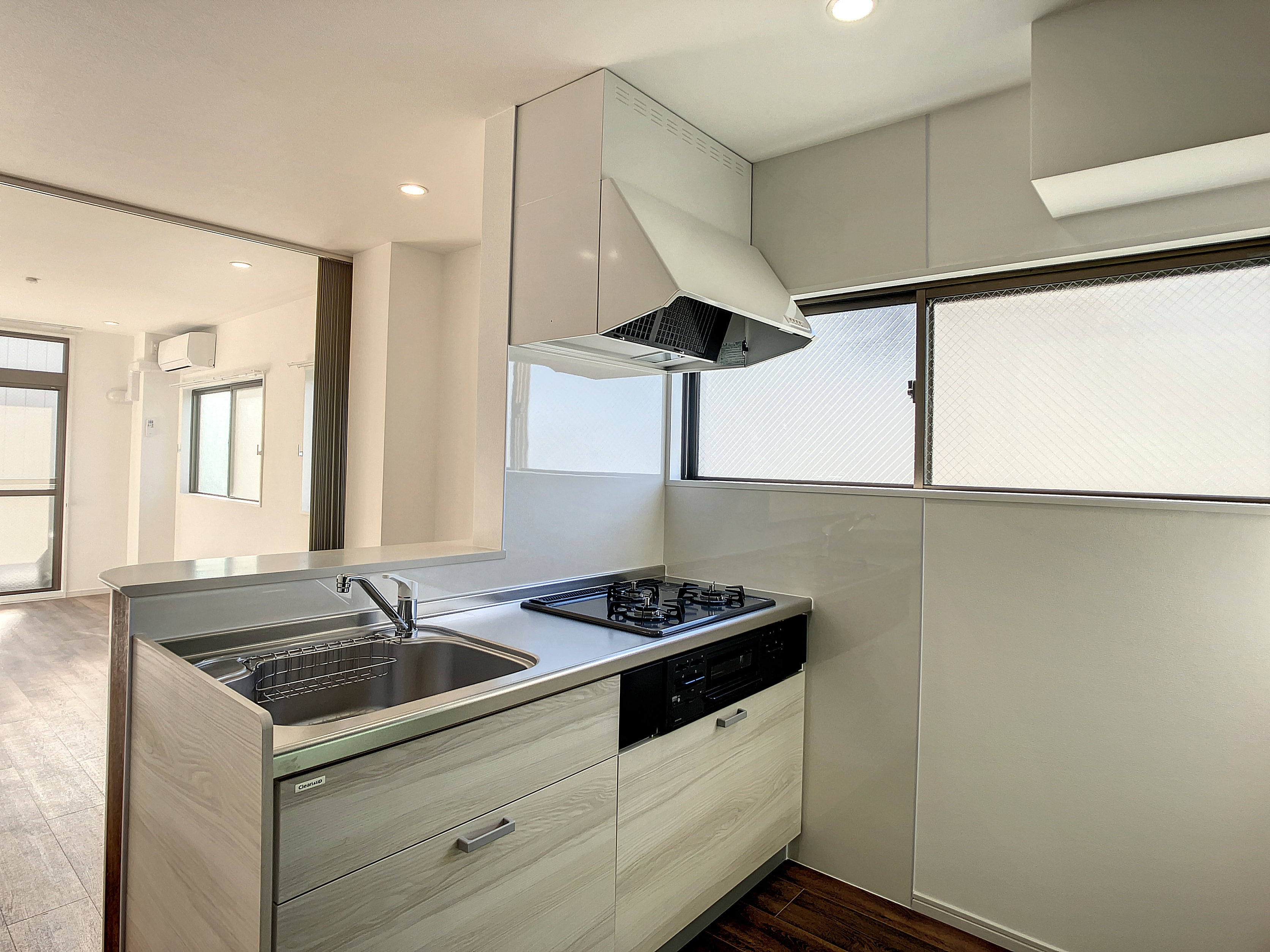 ホワイトハウス荏子田