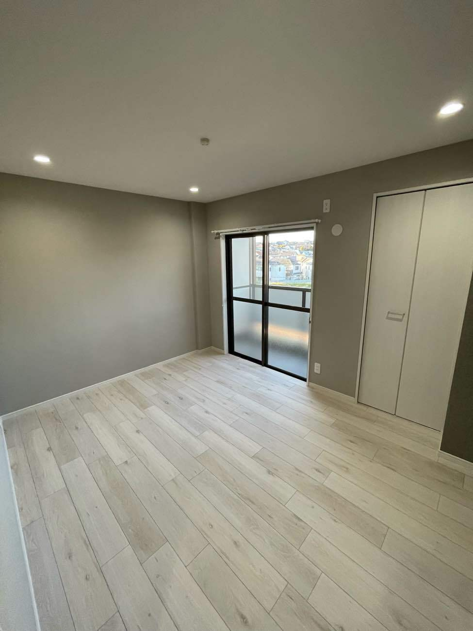 ホワイトハウス荏子田