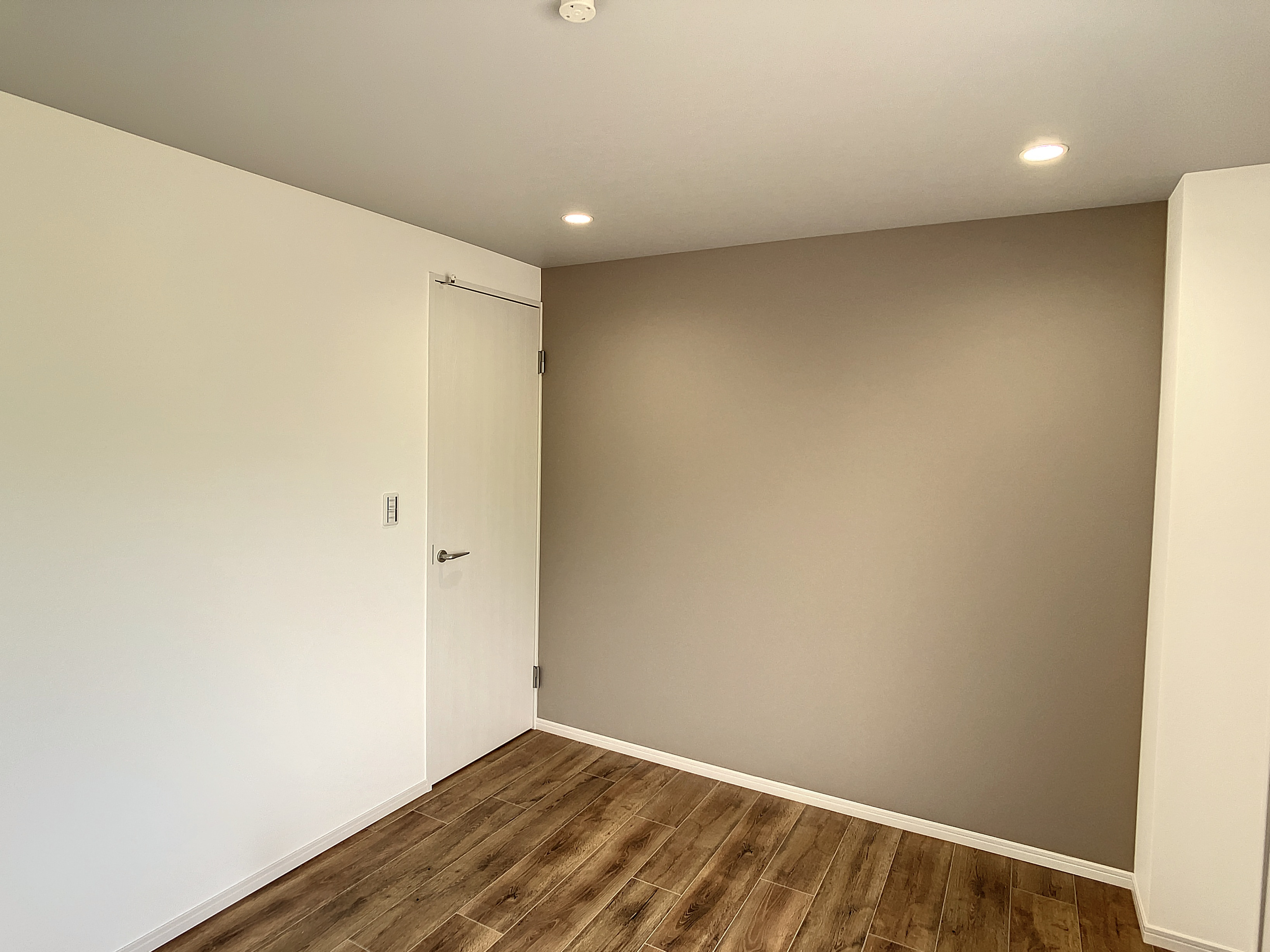 ホワイトハウス荏子田