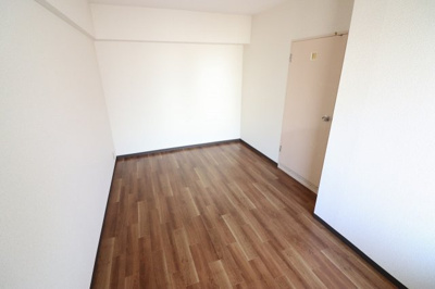 【洋室】 | メゾン交楽園