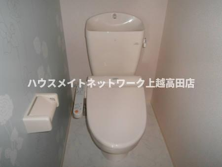 フォーシーズンズのトイレ|温水洗浄暖房便座（参考同型101号室室内写真）
