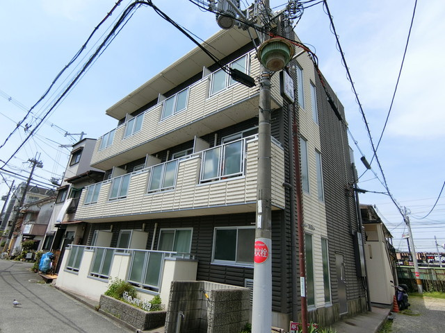 シャトレー御殿山の外観