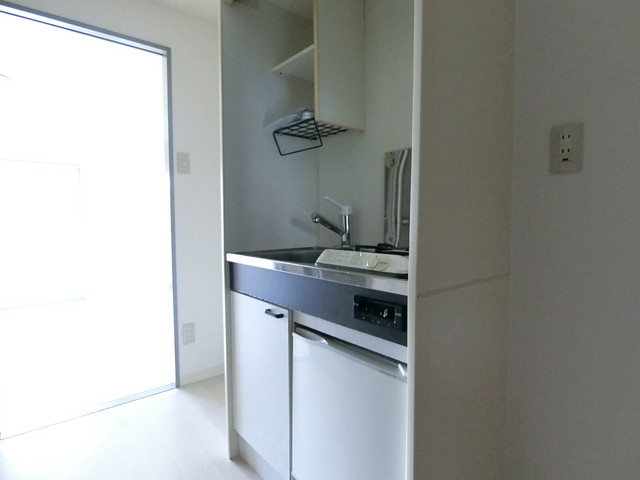 シャトレー御殿山のキッチン|写真は同建物201号室です。