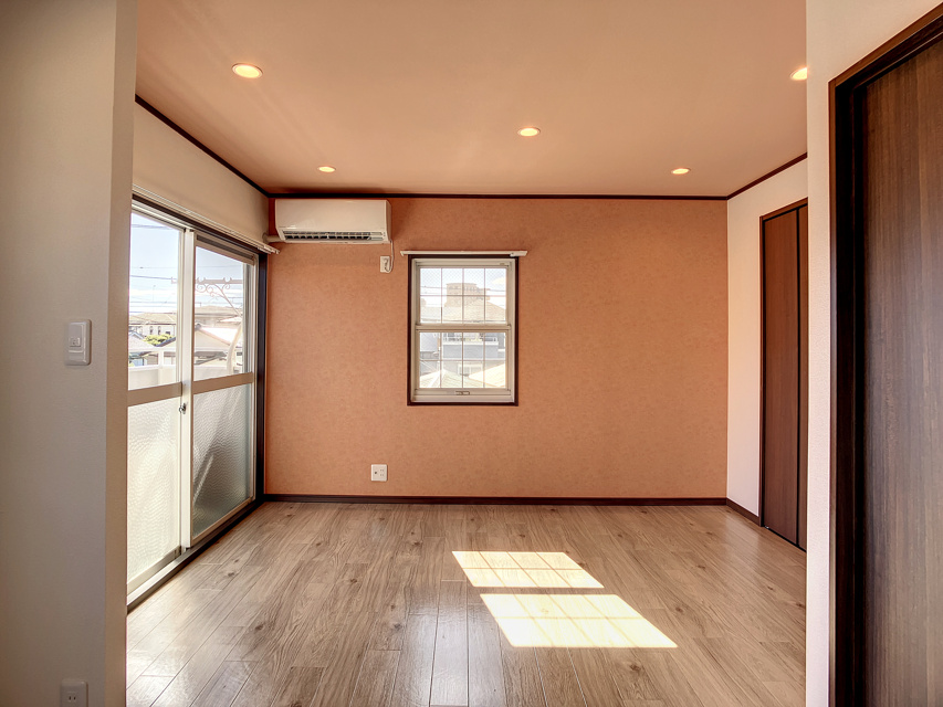 イーストヴィレッジB