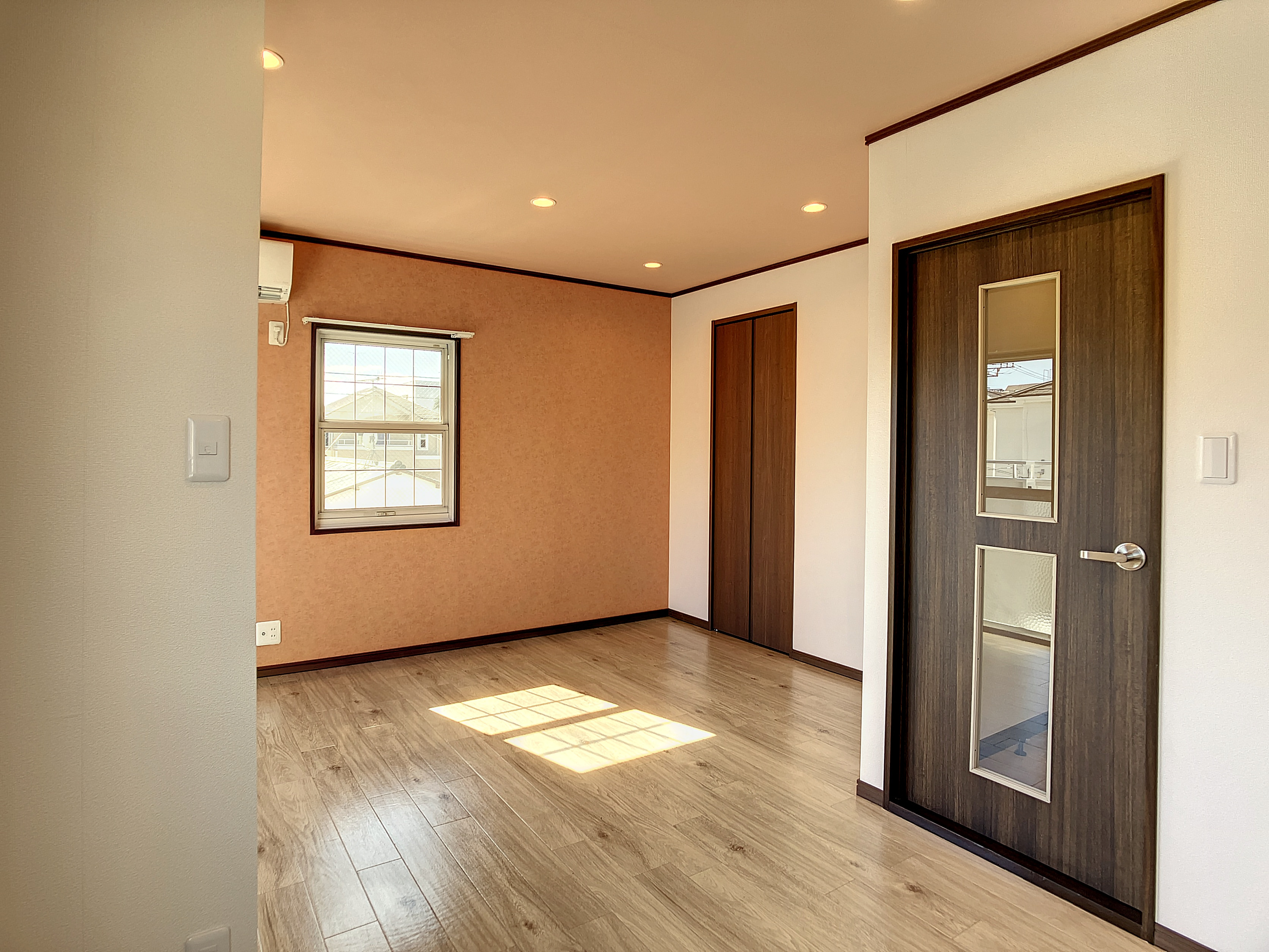 イーストヴィレッジB