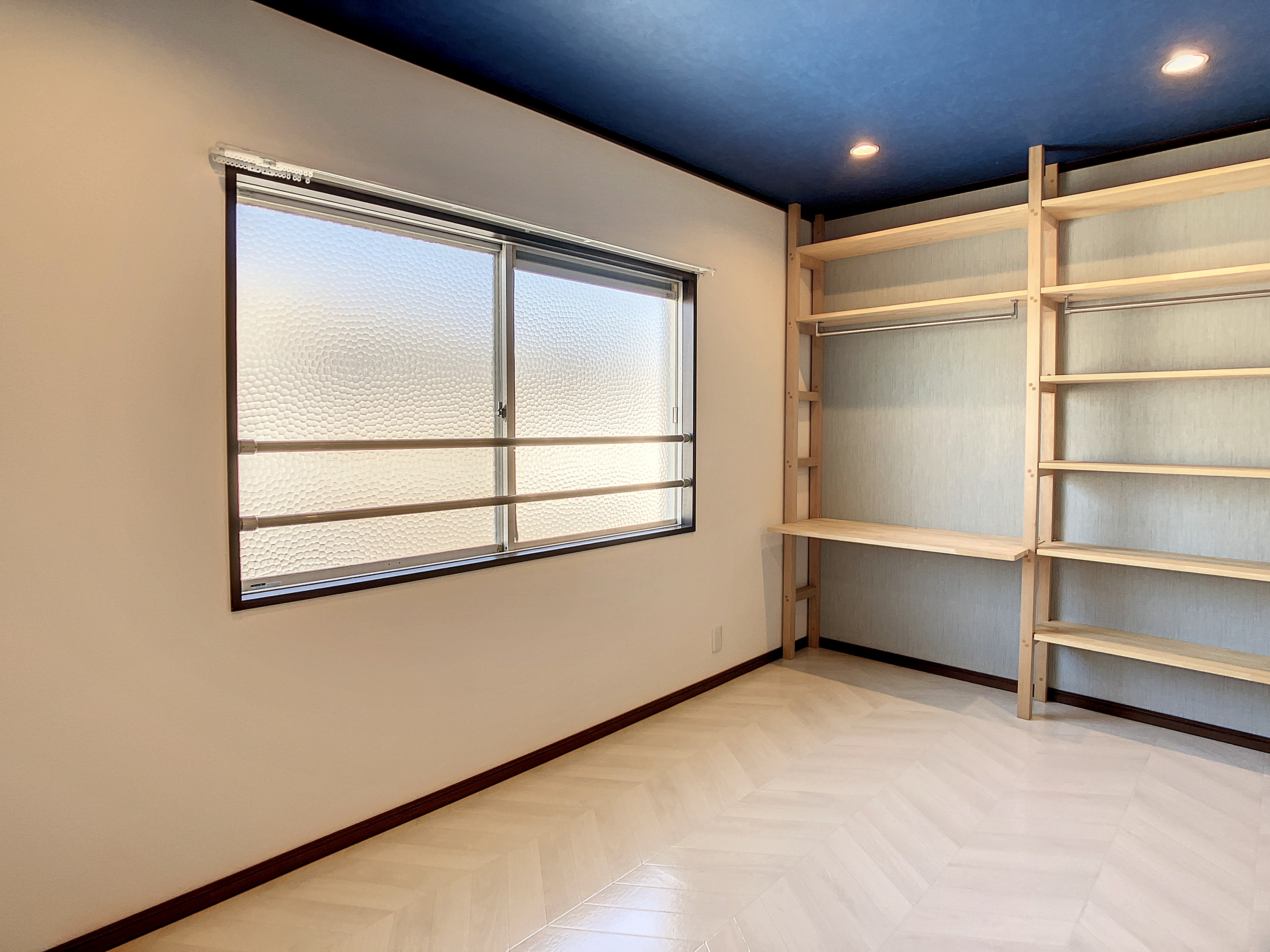 イーストヴィレッジB