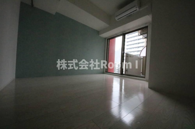 【居間・リビング】 | SEST北浜 | 使いやすい居間です