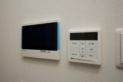 【セキュリティ】 | リヴェント難波サウス | モニター付きインターホンです