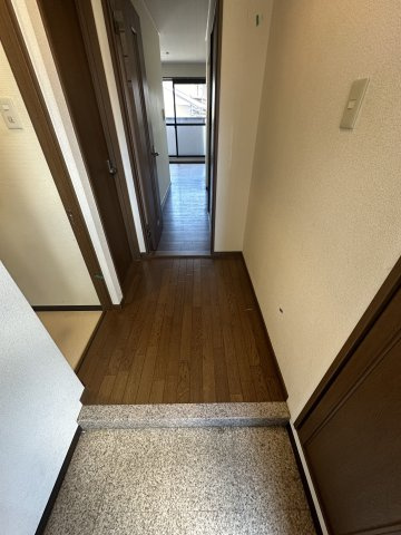 セントレアコートの玄関