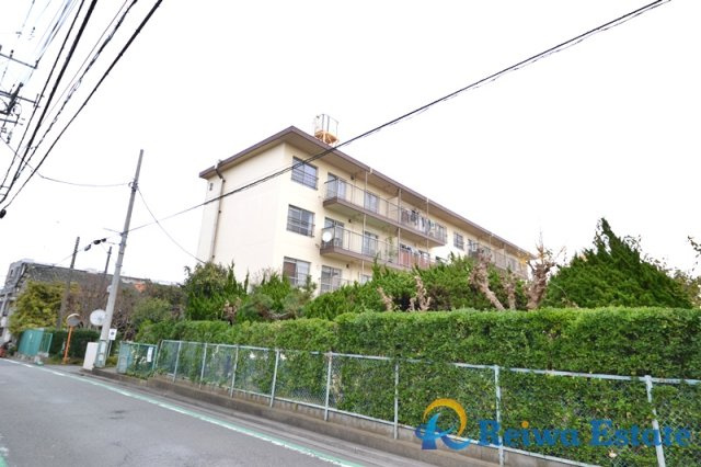 松林住宅　2号棟の外観