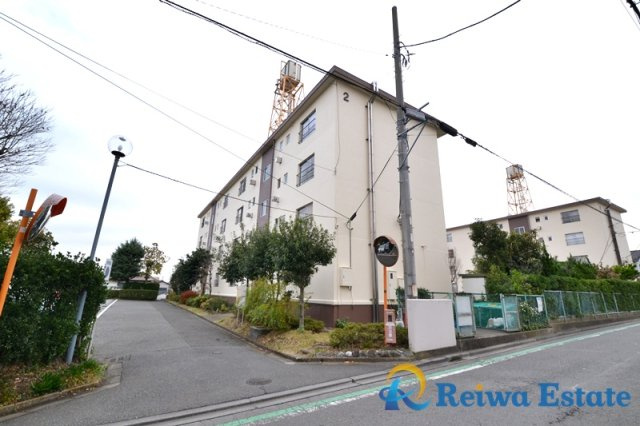 松林住宅　2号棟の外観