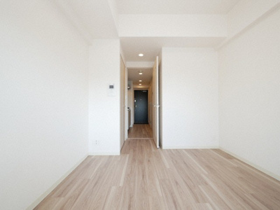 【居間・リビング】 | ララプレイス玉造パルク | ゆったりとしたリビングです