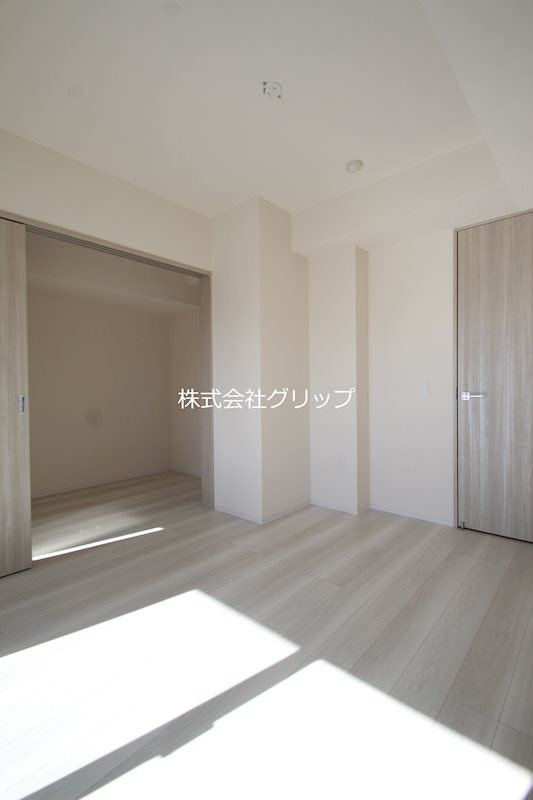 グランカーサ横濱石川町の居間・リビング