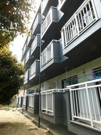 四国中央市川之江町の一棟マンション