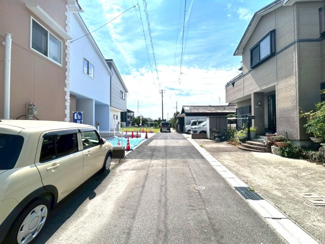 リナージュ　一宮市馬見塚第1期　全2区画分譲の前面道路含む現地写真|■前面道路　■ヤマダ不動産　株式会社リライフ　
■夢のマイホーム購入をフルサポートします！