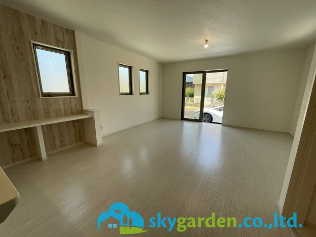 茅ヶ崎市柳島1期　新築戸建　全2棟1号棟の居間・リビング|ゆったりとした居間です