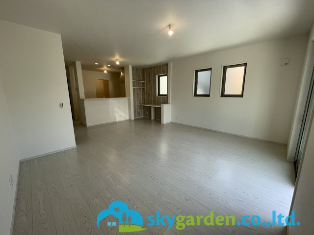 茅ヶ崎市柳島1期　新築戸建　全2棟1号棟の居間・リビング|居間です