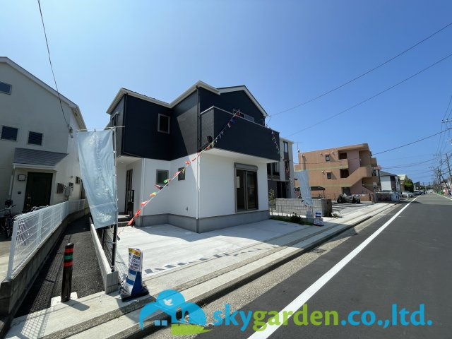 茅ヶ崎市柳島1期　新築戸建　全2棟1号棟の前面道路含む現地写真|前面道路含む現地写真です