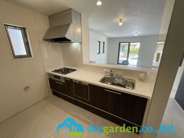 茅ヶ崎市柳島1期　新築戸建　全2棟1号棟のキッチン|システムキッチン