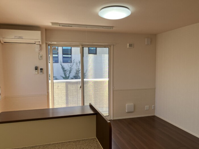 【洋室】 | シュエット