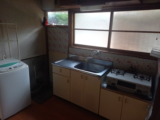 苧ヶ瀬町のキッチン