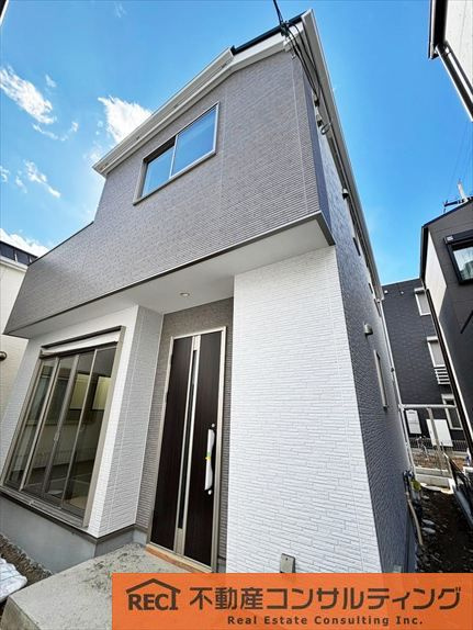 西宮市堤町　新築戸建の外観