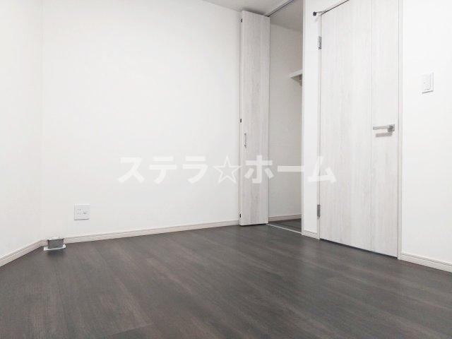 中宮3 中古戸建の洋室|使い勝手のいい洋室です