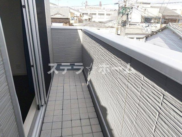 中宮3 中古戸建のバルコニー|お洗濯にも便利なバルコニー付き