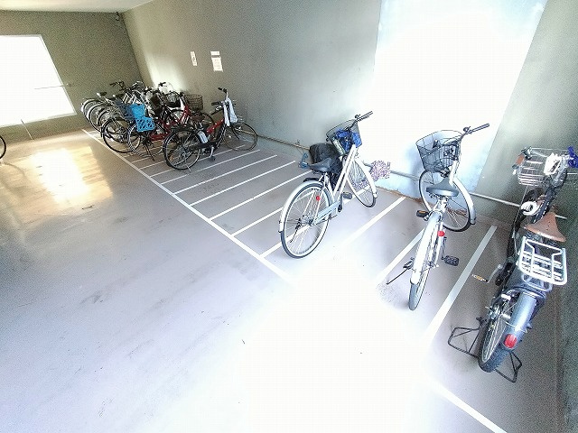 神戸市長田区六番町８丁目の賃貸マンション