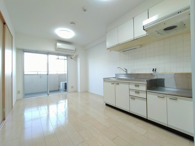 神戸市長田区六番町８丁目の賃貸マンションの居間・リビング|リビング