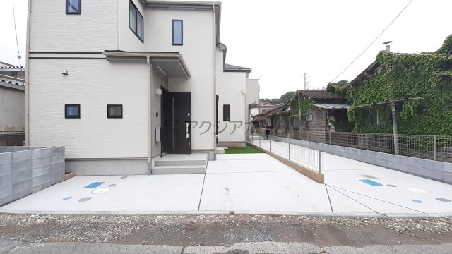 入間市鍵山2丁目・全3棟　新築一戸建　1号棟　～IDS工法～の駐車場|車種にもよりますが、駐車スペース2台分ございます！