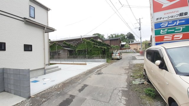 入間市鍵山2丁目・全3棟　新築一戸建　1号棟　～IDS工法～の前面道路含む現地写真