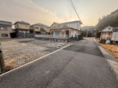 【前面道路含む現地写真】 | 大津市和邇高城33-4　分譲地