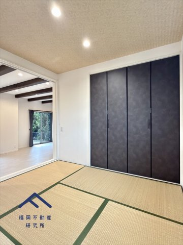 西区今津　戸建ての和室