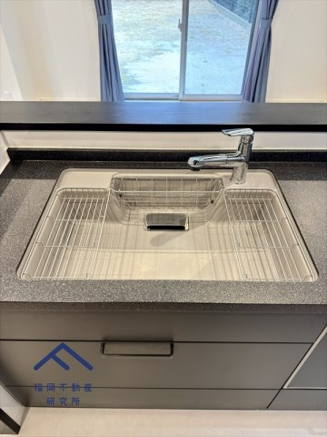 西区今津　戸建てのキッチン